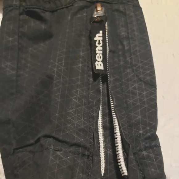 Bench Small Jacket - Picture 6 of 9